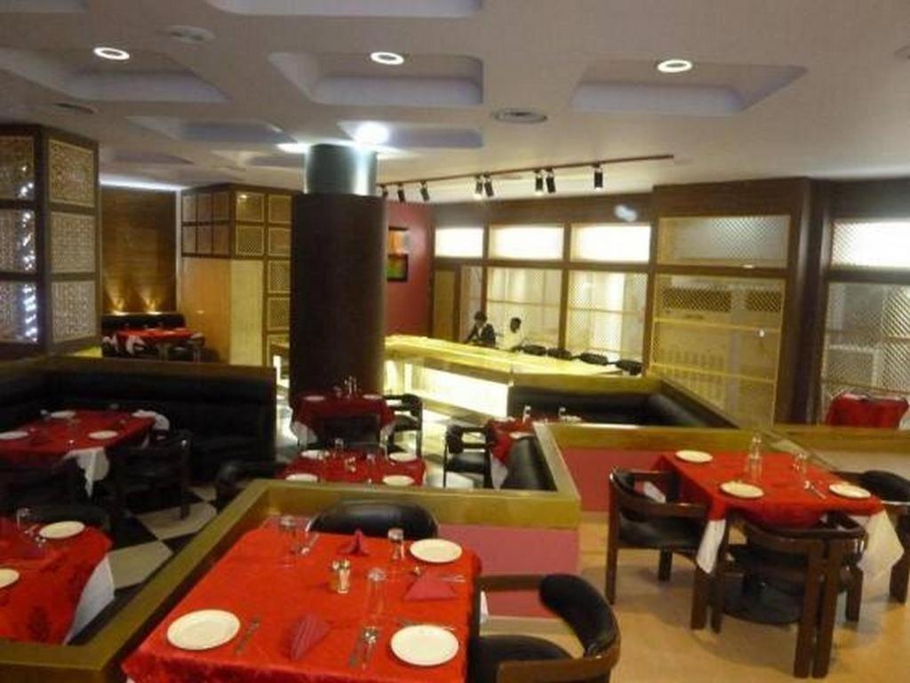 อิโม คอนคอร์ด โฮเทล Hotel โอเวอร์รี ภายนอก รูปภาพ